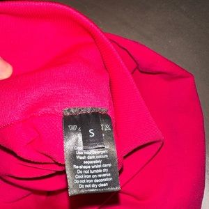 Alphalete amplify leggings - OG hot pink size S